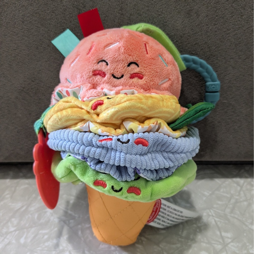 Melissa & Doug Ice Cream Take-Along Pull Toy